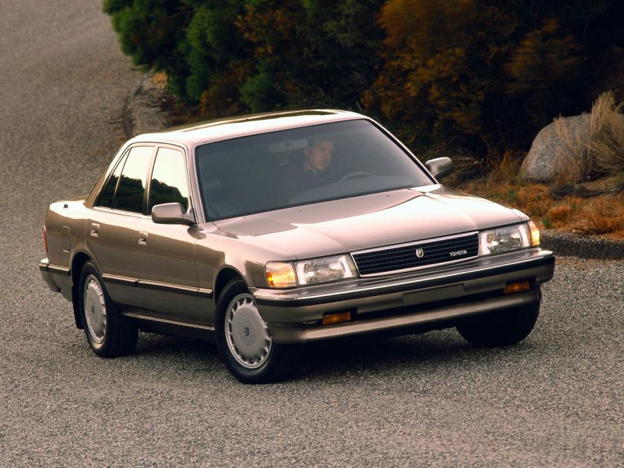  Toyota Cressida 1988 года  (фото 4 из 15)